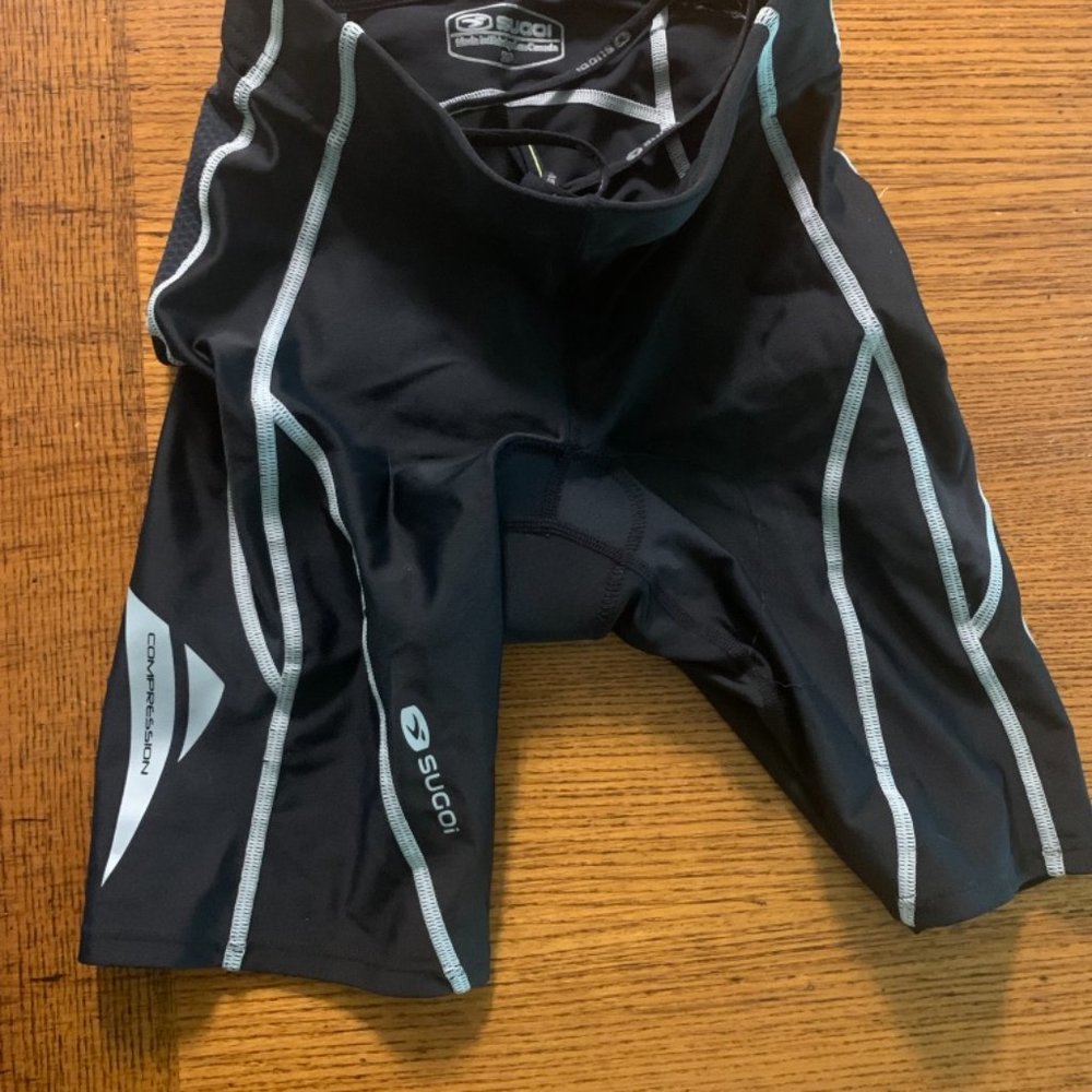 Men’s Sugoi cycling/triathlon padded Shorts (Small)